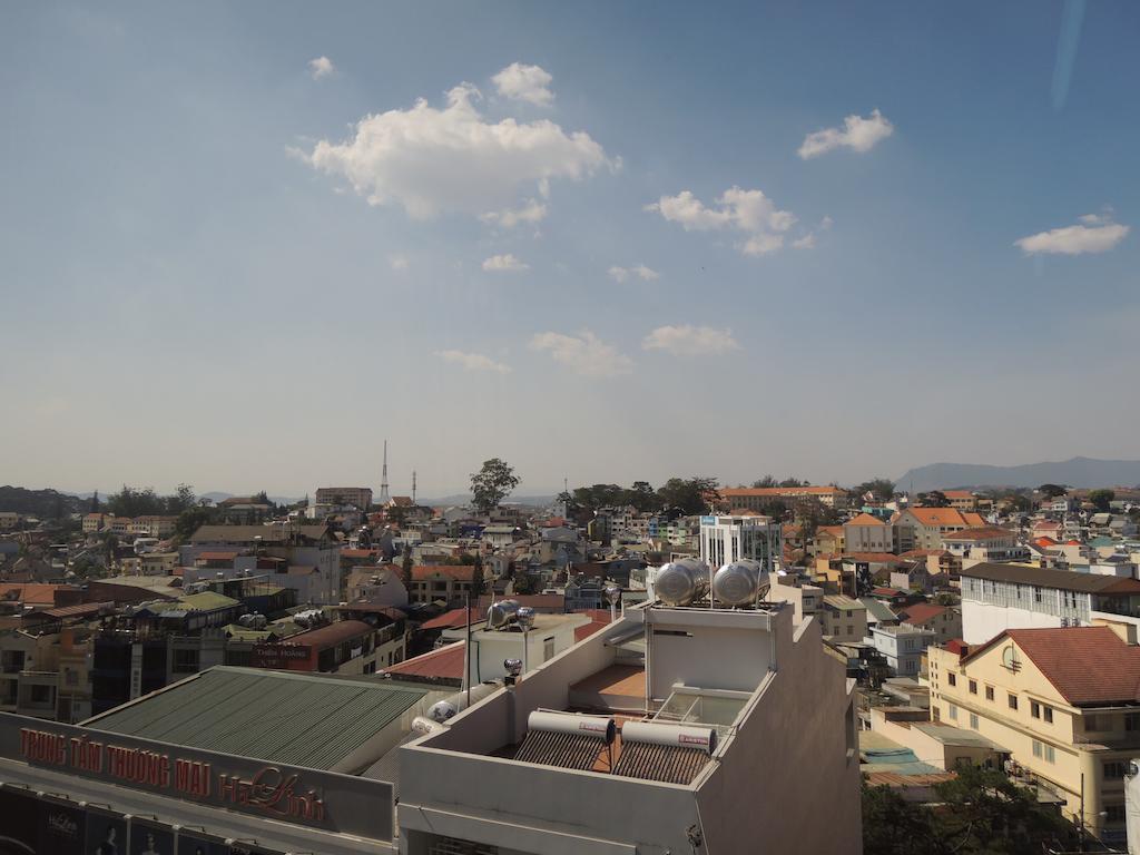 Phuong Tung Hotel Dalat Eksteriør bilde