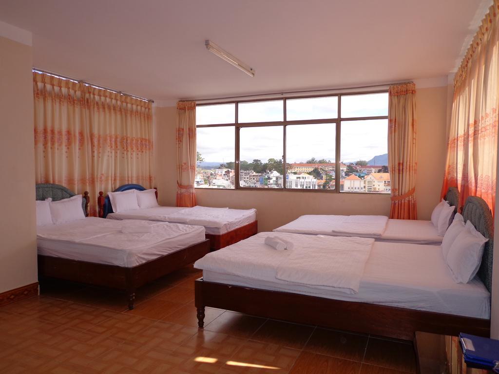 Phuong Tung Hotel Dalat Eksteriør bilde