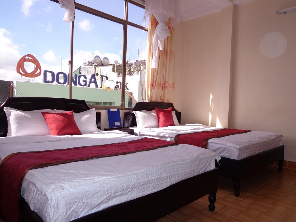 Phuong Tung Hotel Dalat Eksteriør bilde